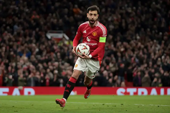 “Patrick Dorgu Reveals What Manchester United Star Said to Referee Over Penalty Decision vs Sociedad”