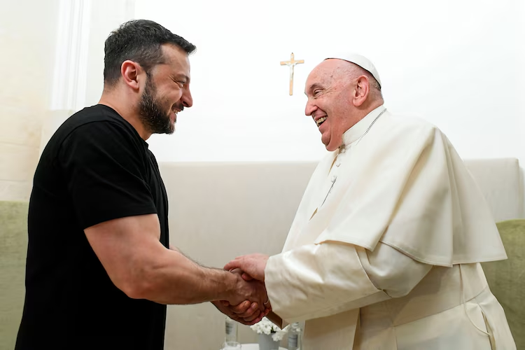 Argentina Church Holds Mass in Honor of Pope Francis, Where He Received His Calling